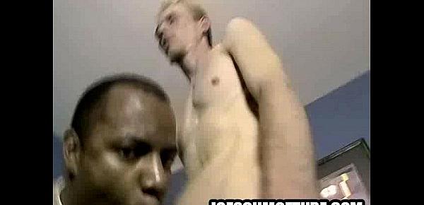  Amateur hunk jerks off before getting his dick sucked